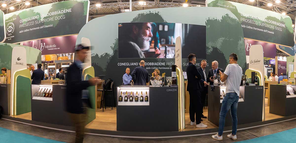 news-paris-testata-mob